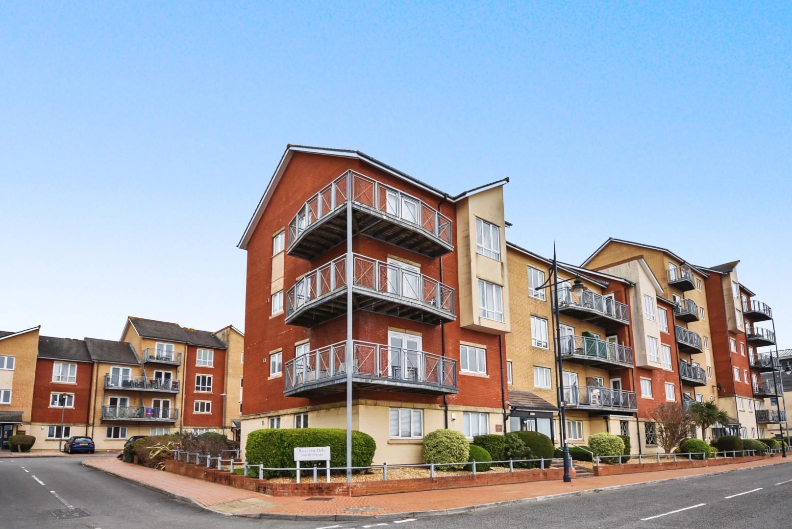 9 Glan Y Mor, Y Rhodfa, Barry, CF63 4BB